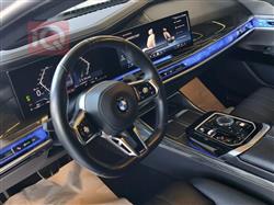 بي ام دبليو الفئة 7